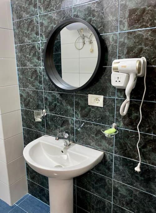 Eden Home 1 Драч Екстериор снимка